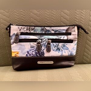 Stone Mountain Leather Crossbody Bag Wristlet 4 Bagger in White Floral EUC